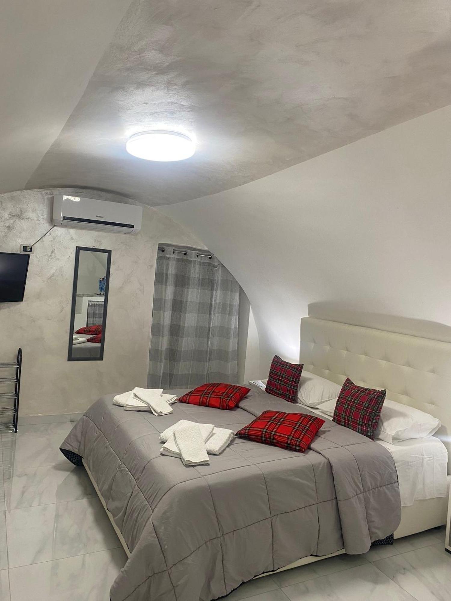 La Casa Di Pulcinella Napels